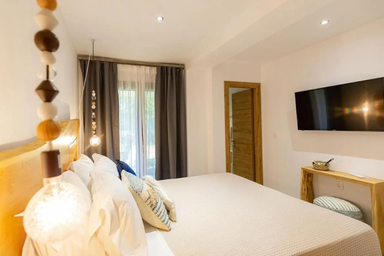 Resort Limna Beach Afytos